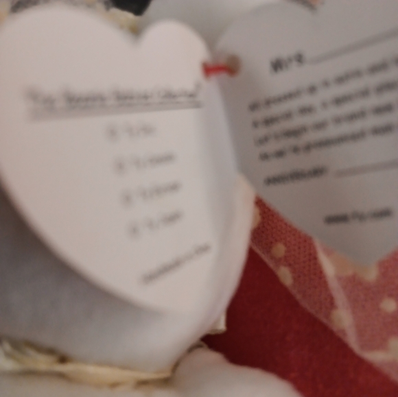 Ty White Wedding Bears with Gold Accents - Picture 14 of 16